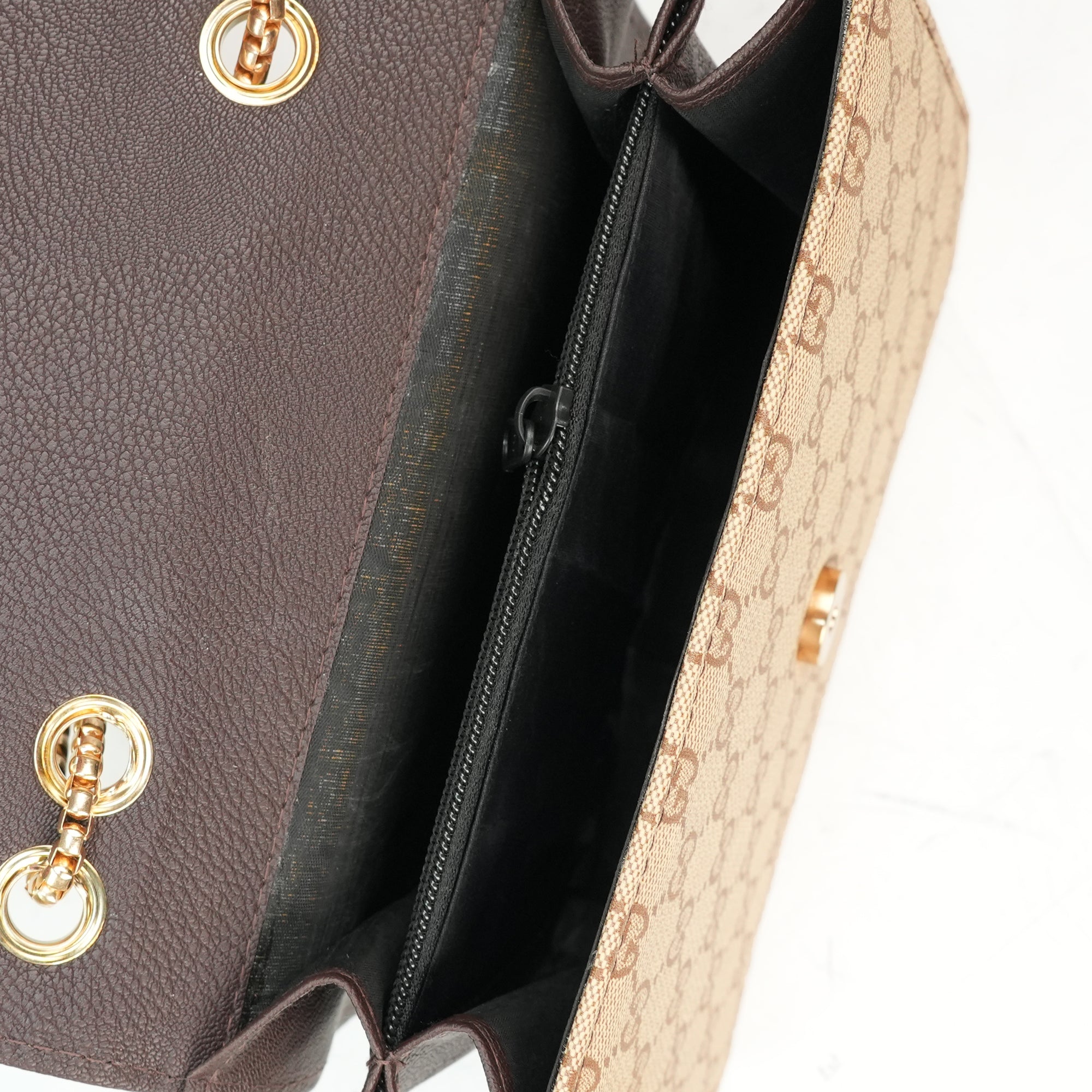 Gucci skin crossbody